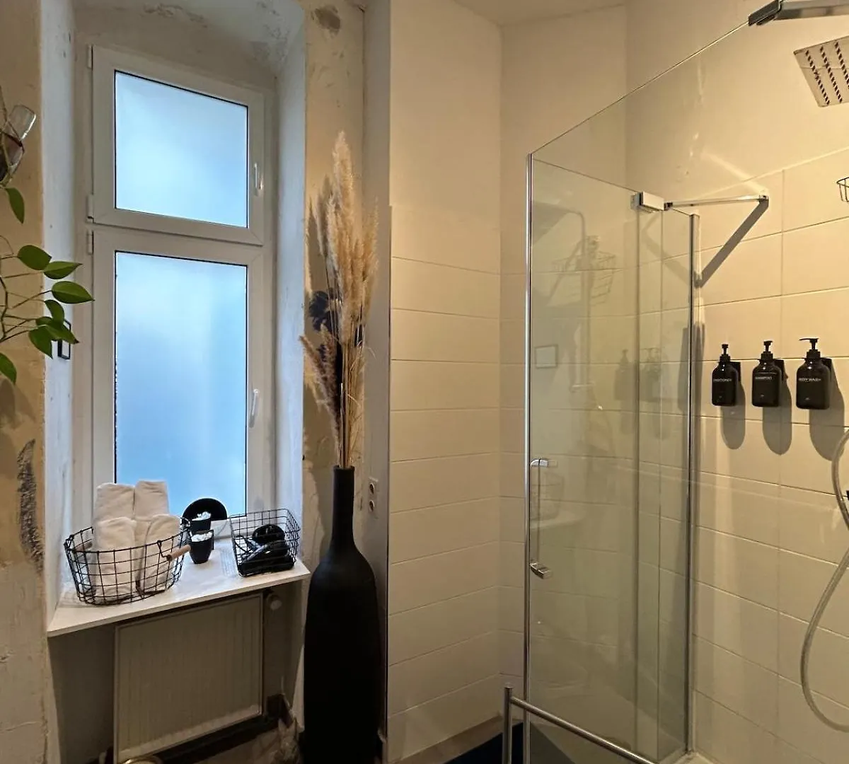 Industrielle Loft Wohnung In Friedrichshain Берлин 0*,